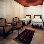 Azalea Terrace Cave Otel Göreme