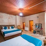 Azalea Terrace Cave Otel Göreme