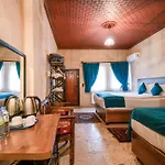 Otel Azalea Terrace Cave