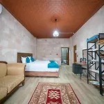 Azalea Terrace Cave Otel Göreme