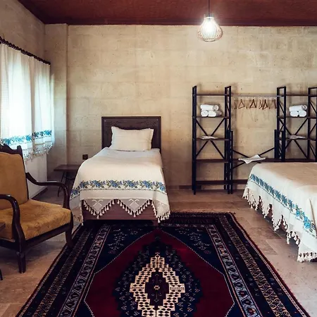 Azalea Terrace Cave * Göreme