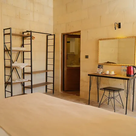 Azalea Terrace Cave * Göreme